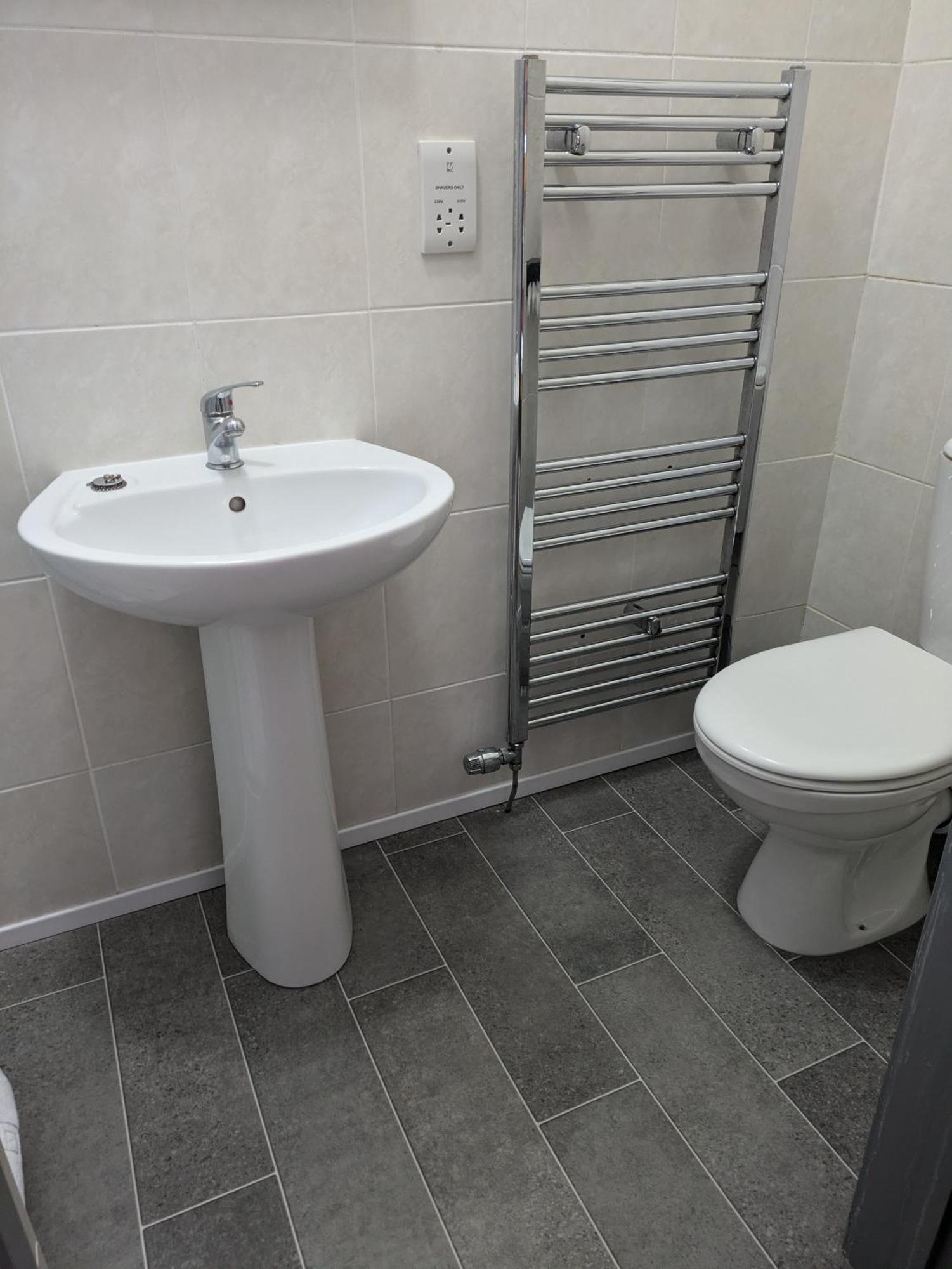 Llangollen Hostel Guest Rooms - No Dormitories - Self Catering Exterior foto