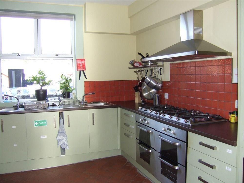 Llangollen Hostel Guest Rooms - No Dormitories - Self Catering Exterior foto